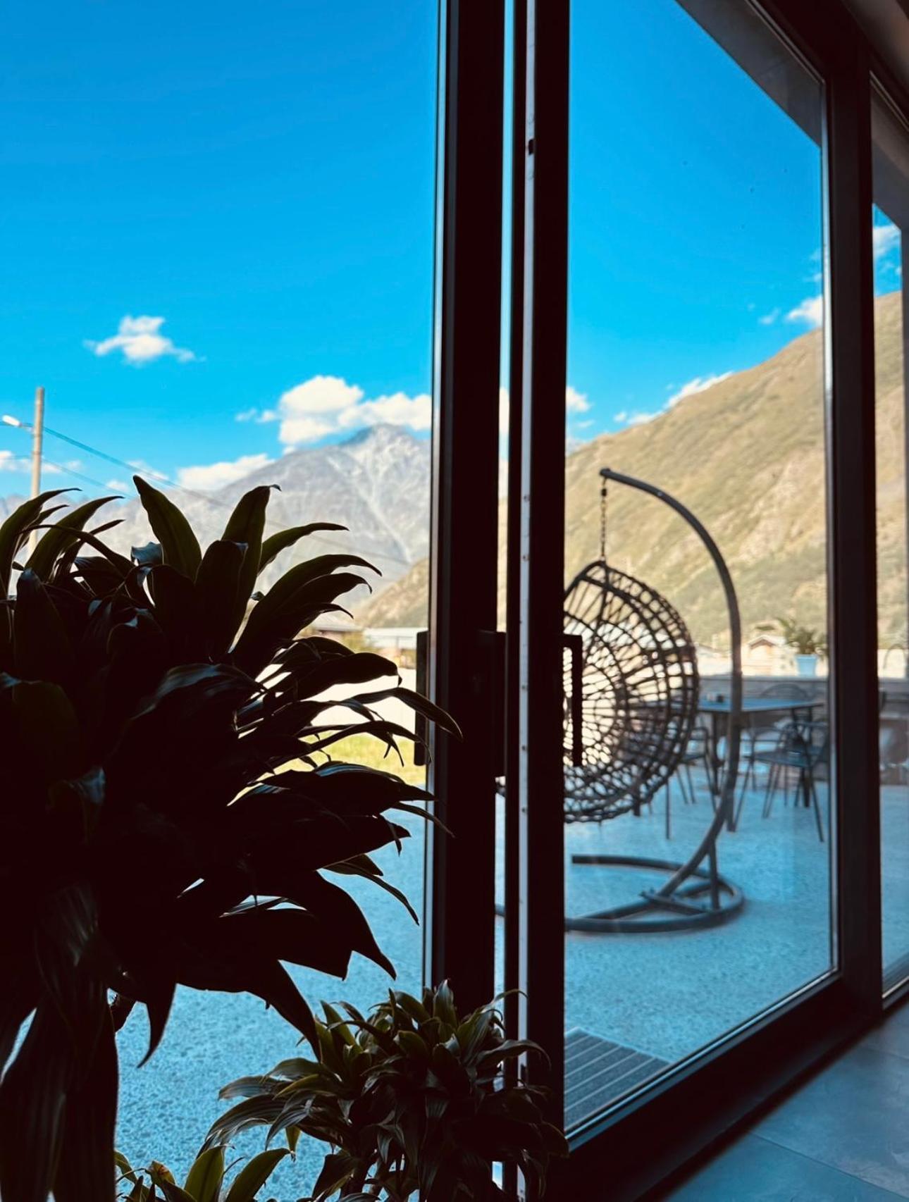 Alpine Escape Kazbegi Villa Exterior foto